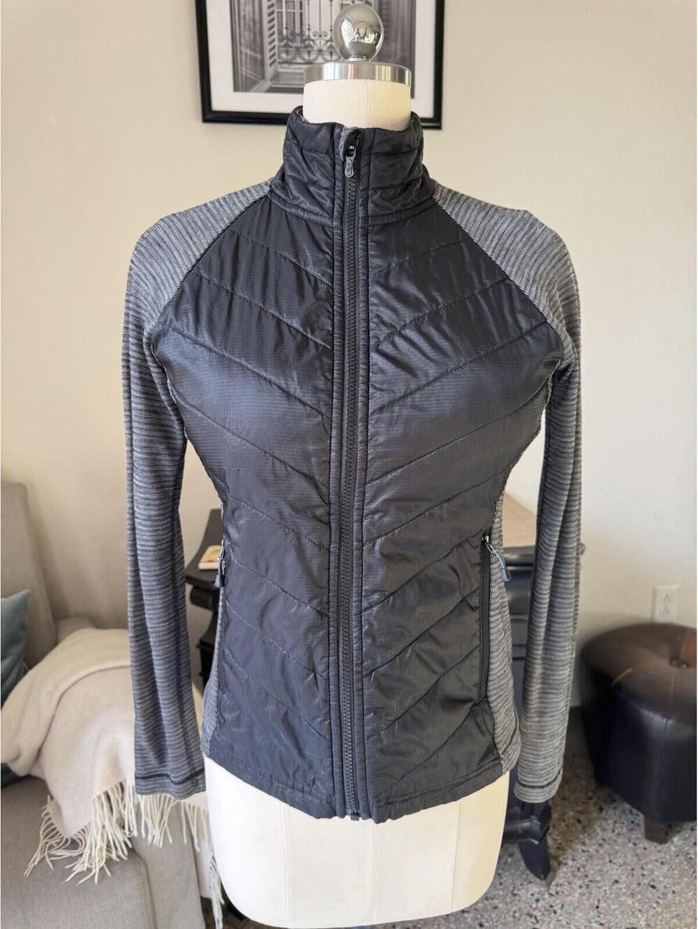 Smartwool Quilted Front Jacket Long sleeve Sz Xs Womens Full Zip